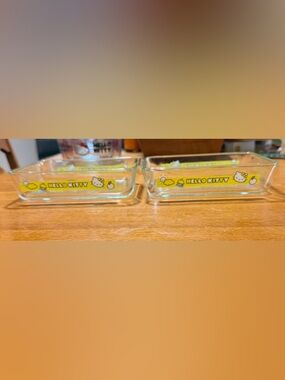Pyrex Hello Kitty 5x7x1 dishes set of 2 brand new